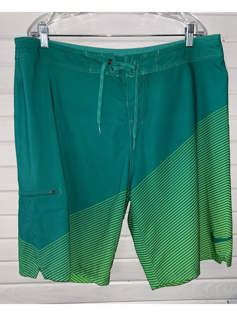 Nike Mens Sz 38 Green Stripe Drawstring Swim Board Shorts Unlined *VGUC